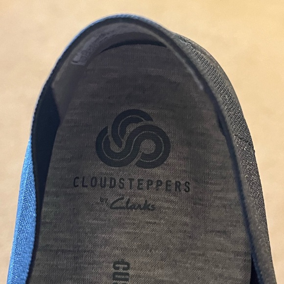 NIB Cloudstepper by Clarks, 8 1/2 - Picture 3 of 4